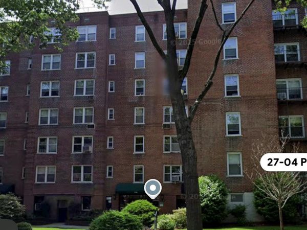 27-04 Parsons Blvd , Unit 2G, Flushing, NY 11354