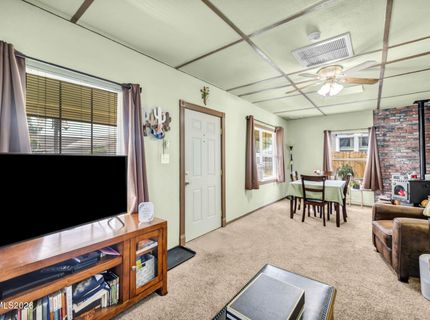 534 13th Street, Sparks, NV 89431 Photo