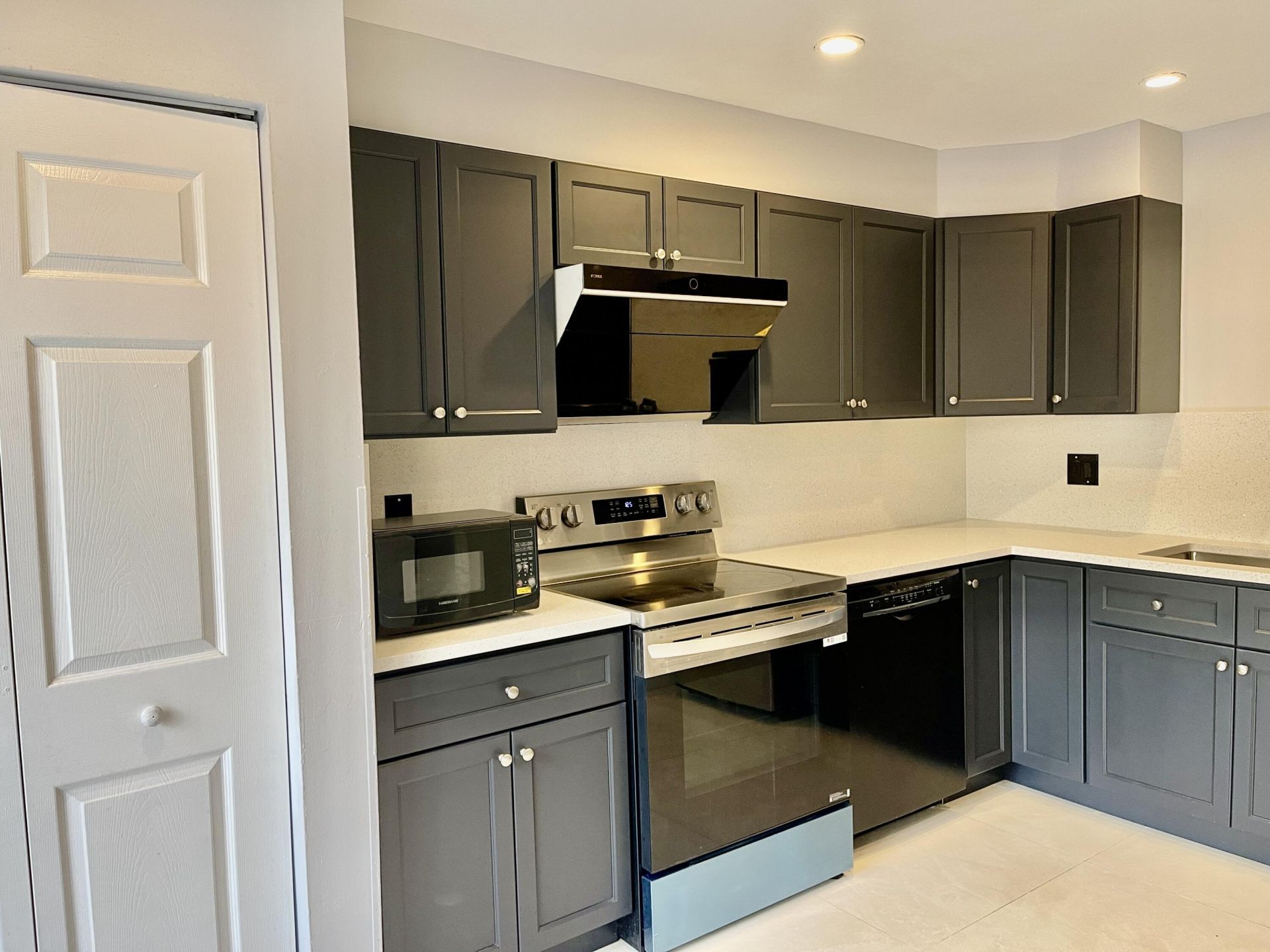 3555 NW 91st Lane, Sunrise, FL 33351 Photo
