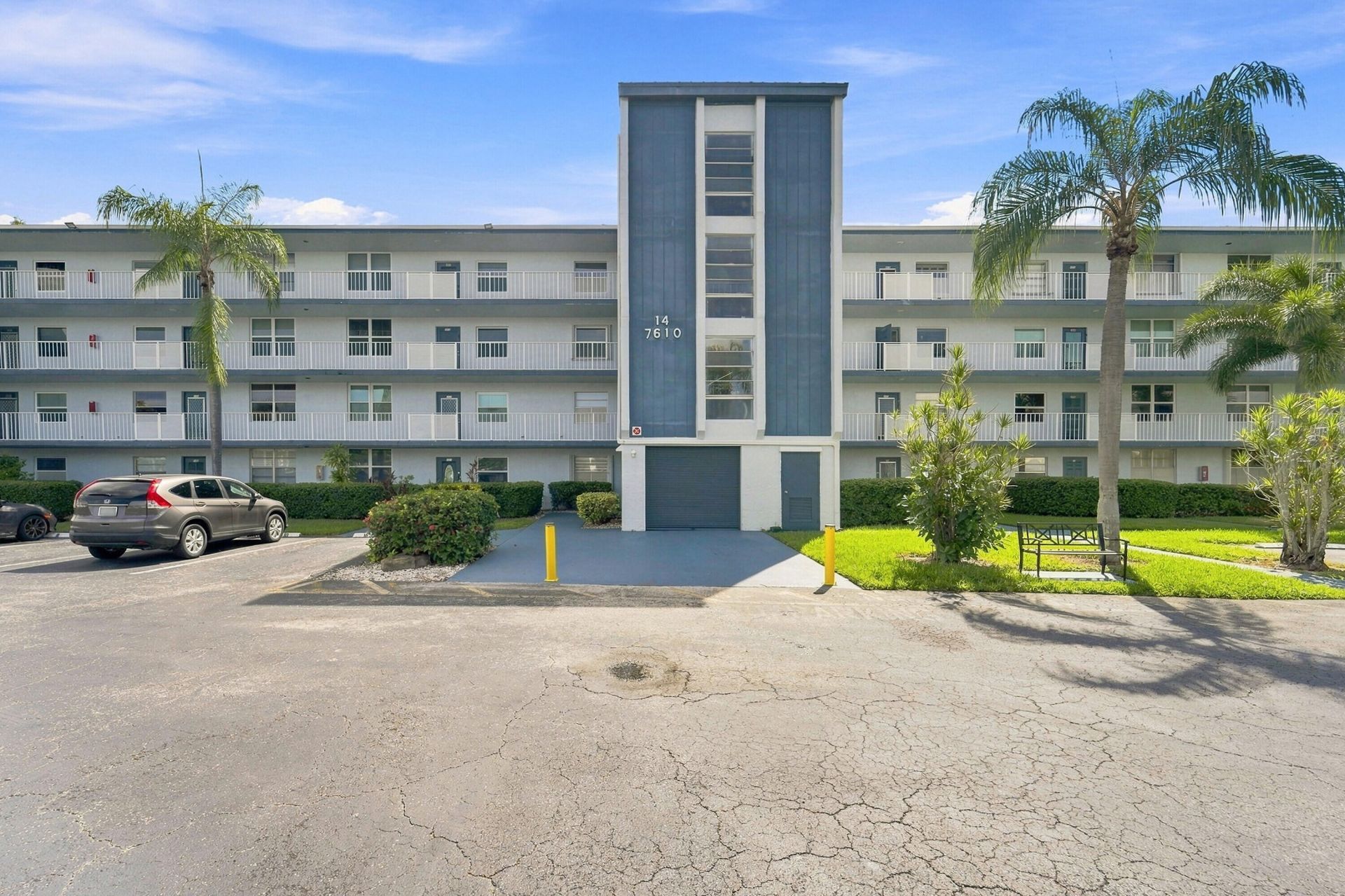7610 NW 18th Street, Unit 104, Margate, FL 33063 Photo