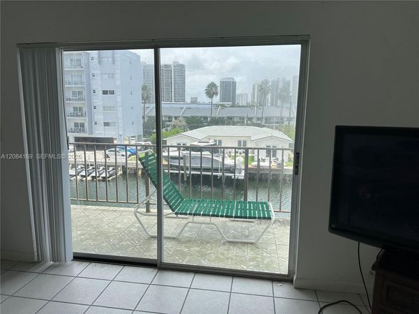 3665 NE 167th St , Unit 307, North Miami Beach, FL 33160