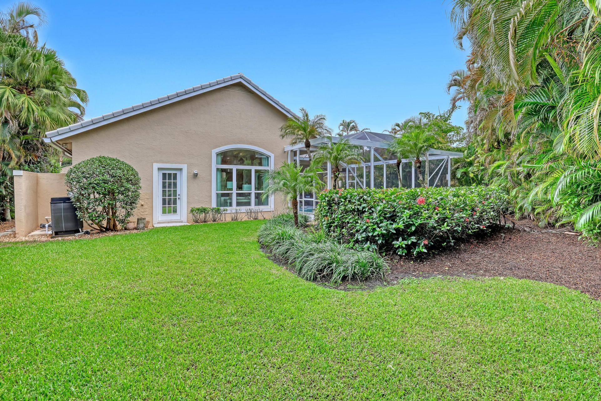 23 Windward Isle, Palm Beach Gardens, FL 33418 Photo
