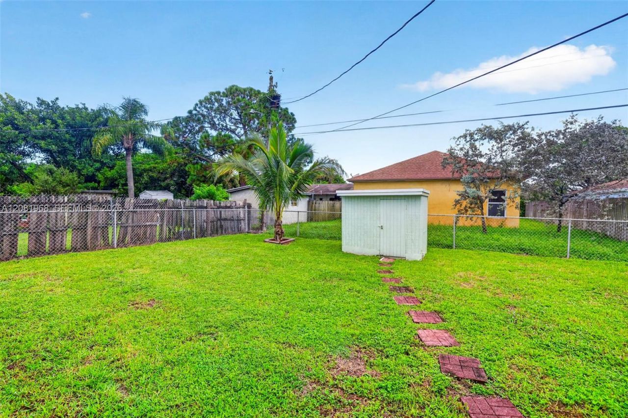 2825 NW 3rd St , Pompano Beach, FL 33069 Photo