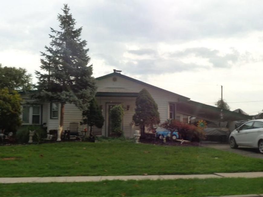 32 Valley , Levittown, PA 19057 Main Photo