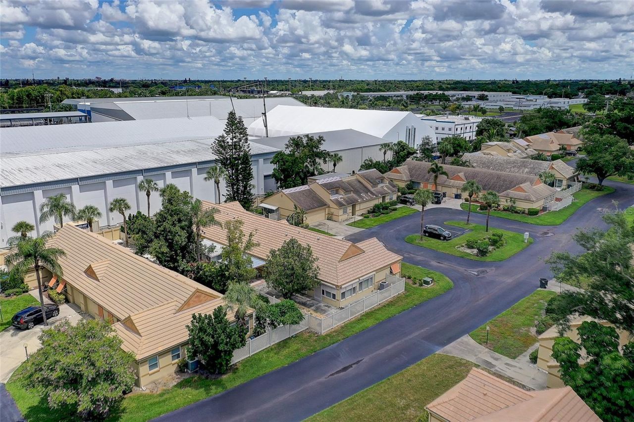 3515 57th Avenue Drive W, Bradenton, FL 34210 Photo
