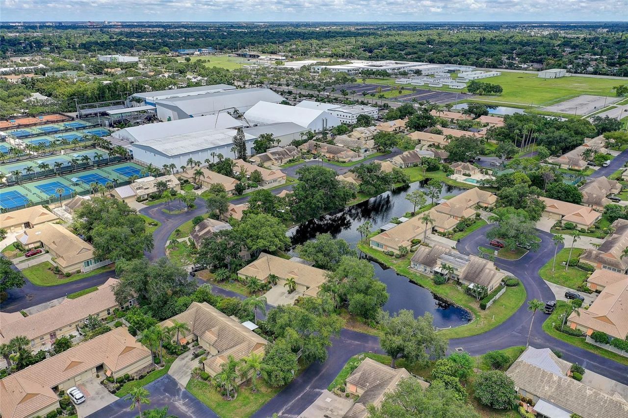 3515 57th Avenue Drive W, Bradenton, FL 34210 Photo