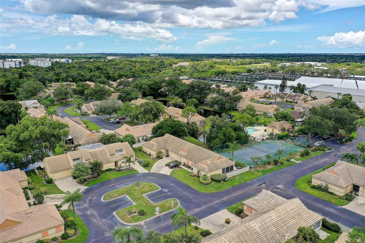 3515 57th Avenue Drive W, Bradenton, FL 34210 Photo