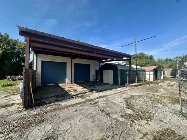3710 Old Lee Hwy, Cherokee, AL 35616