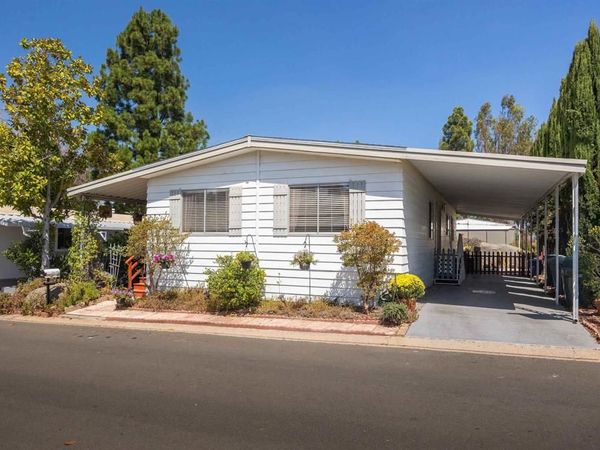 1751 W Citracado Parkway, Unit 327, Escondido, CA 92029