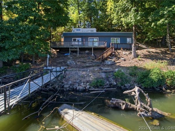4369 Lower Prairie Hollow Road , Roach, MO 65787