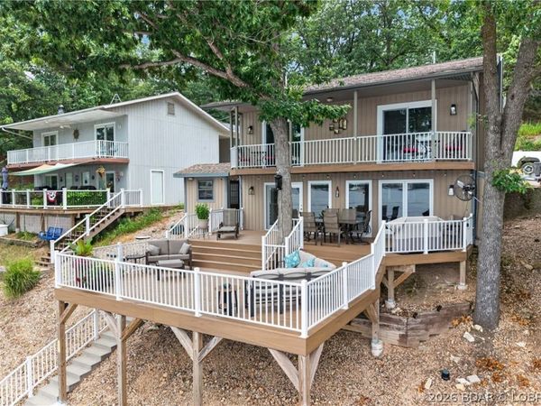 94 Point Supreme Loop , Sunrise Beach, MO 65079