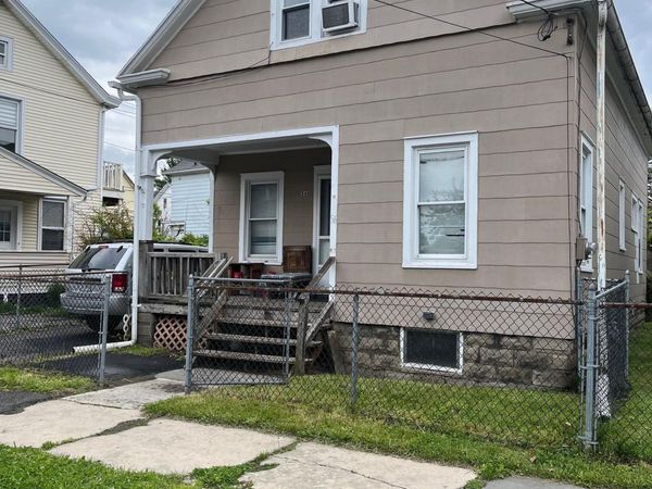 56 Grand Street , Kingston, NY 12401