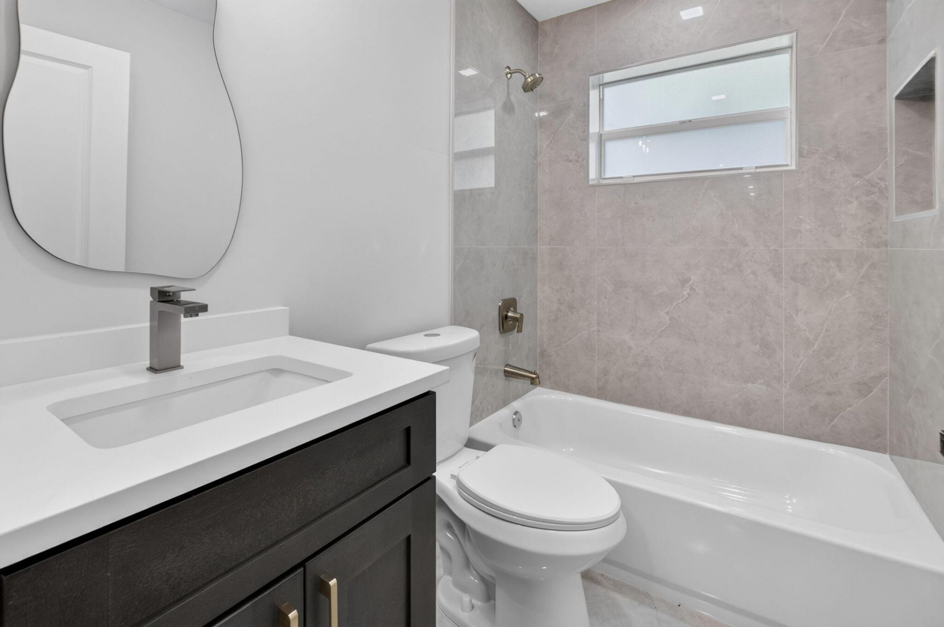 2908 NW 24th Way, Boca Raton, FL 33431 Photo
