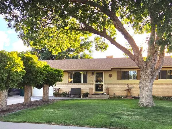 2129 Rosewood Lane, Pueblo, CO 81005