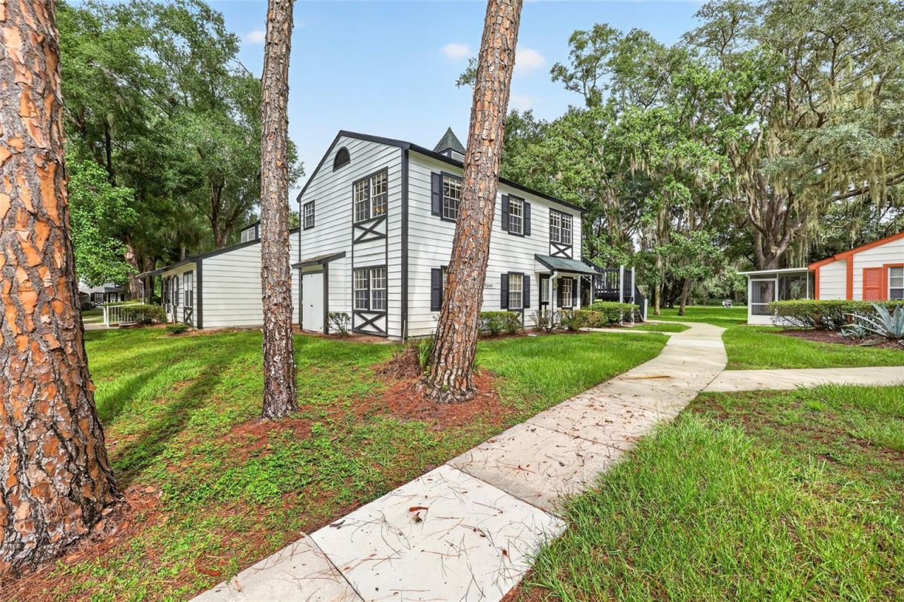 7930 Midway Drive Terrace , Unit R201, Ocala, FL 34472 Photo