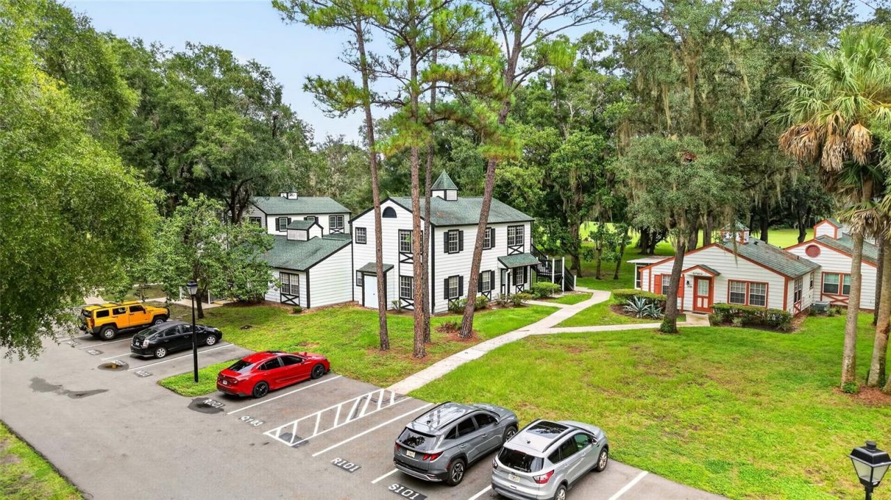 7930 Midway Drive Terrace , Unit R201, Ocala, FL 34472 Photo