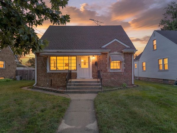 7213 Tapper Avenue , Hammond, IN 46324