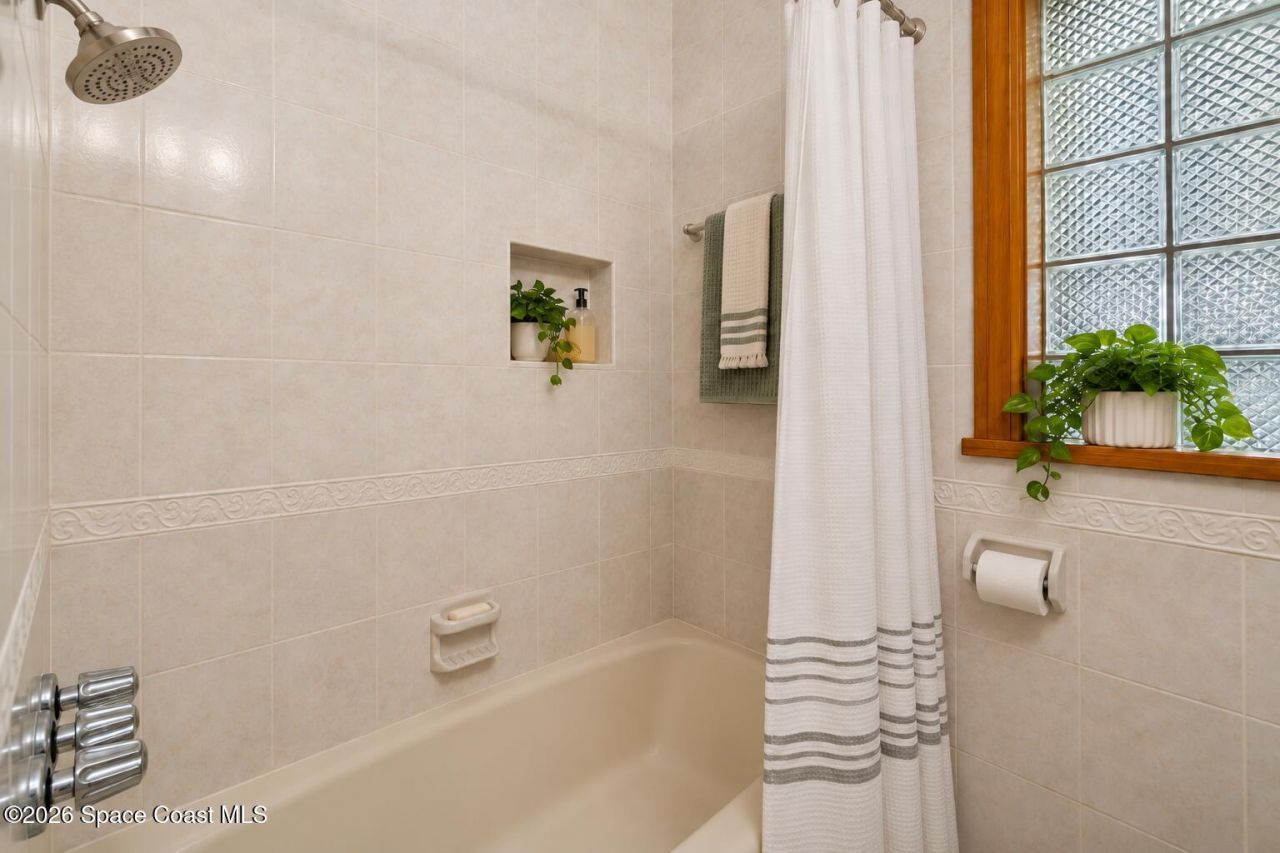 620 Lund Circle , Melbourne, FL 32901 Photo