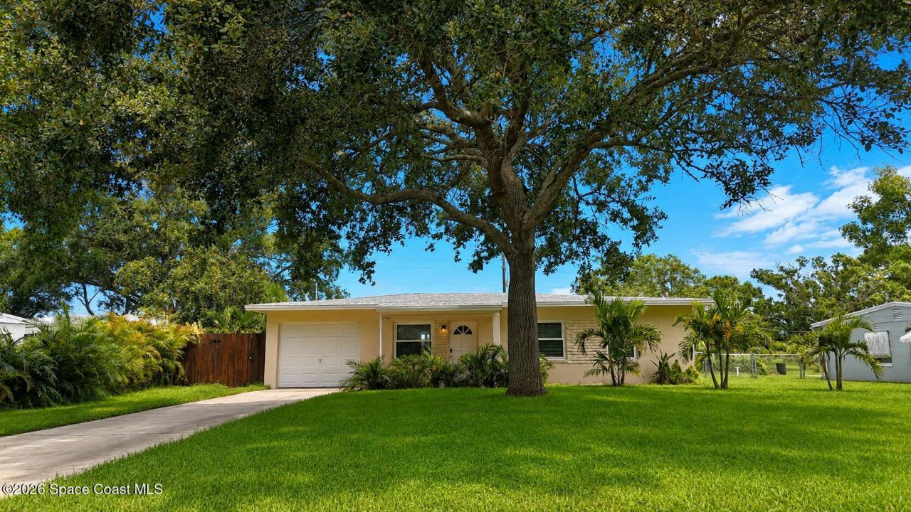 620 Lund Circle , Melbourne, FL 32901 Photo
