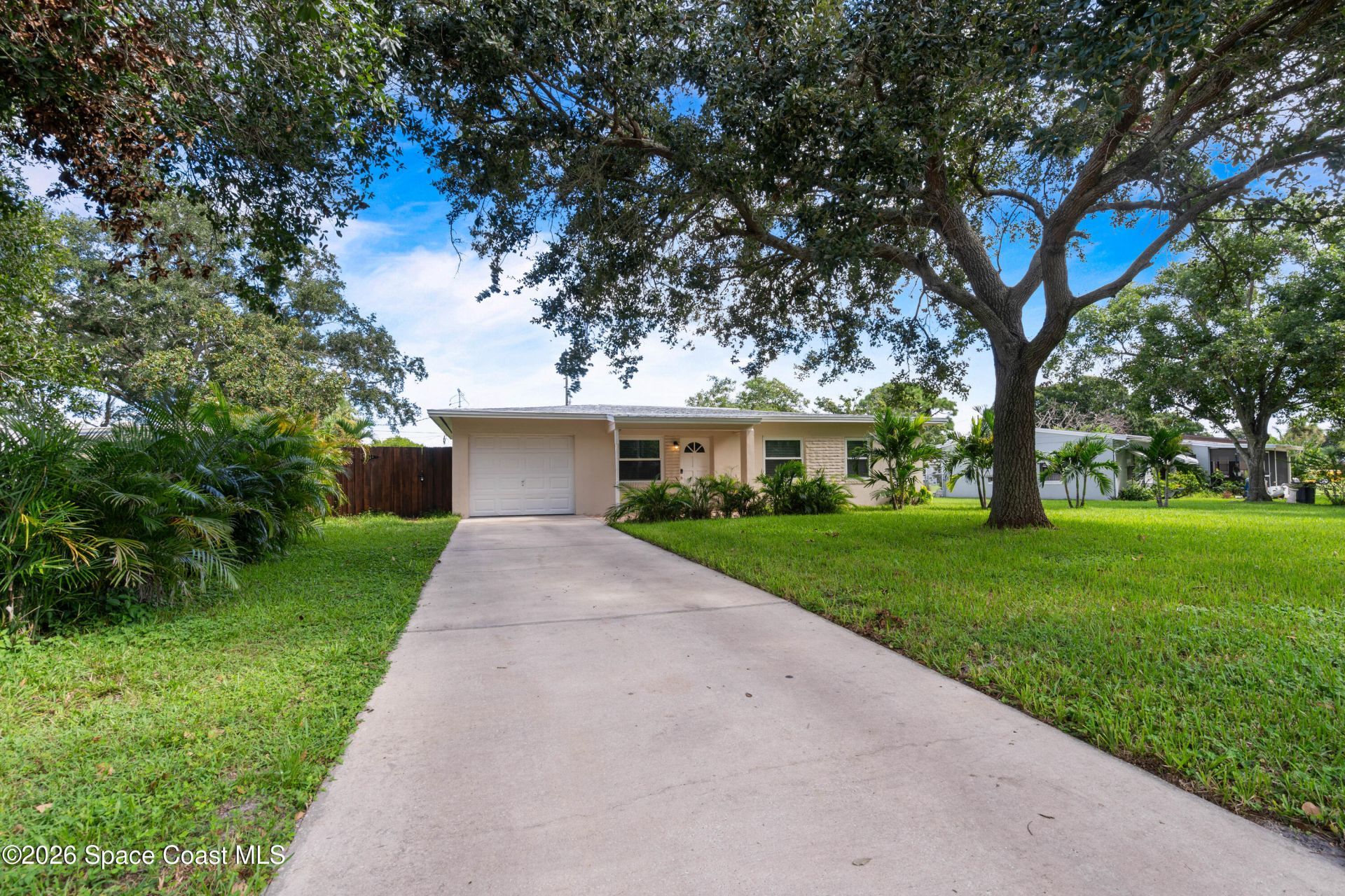 620 Lund Circle , Melbourne, FL 32901 Photo
