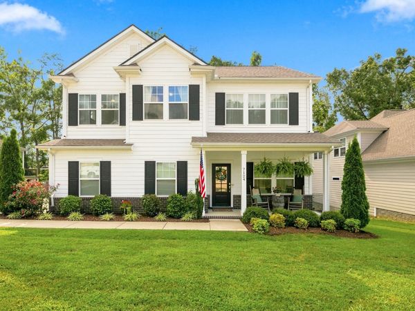 7124 Pepper Tree Cir, Fairview, TN 37062