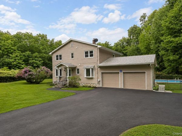 121 Marl Road , Walker Valley, NY 12566