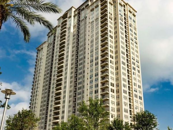 1200 POST OAK BLVD, Unit 901, Houston, TX 77056