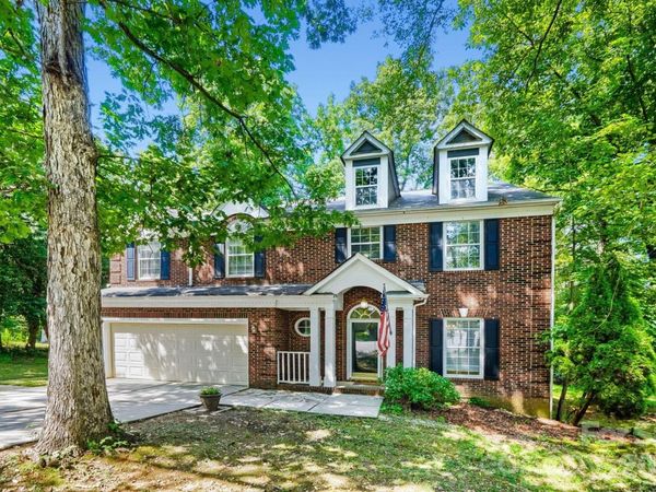 4736 Kirkgard Trail , Charlotte, NC 28269