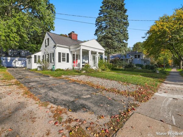 722 Lake Street, Saugatuck, MI 49453