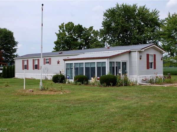 4992 Doylestown Road , Creston, OH 44217