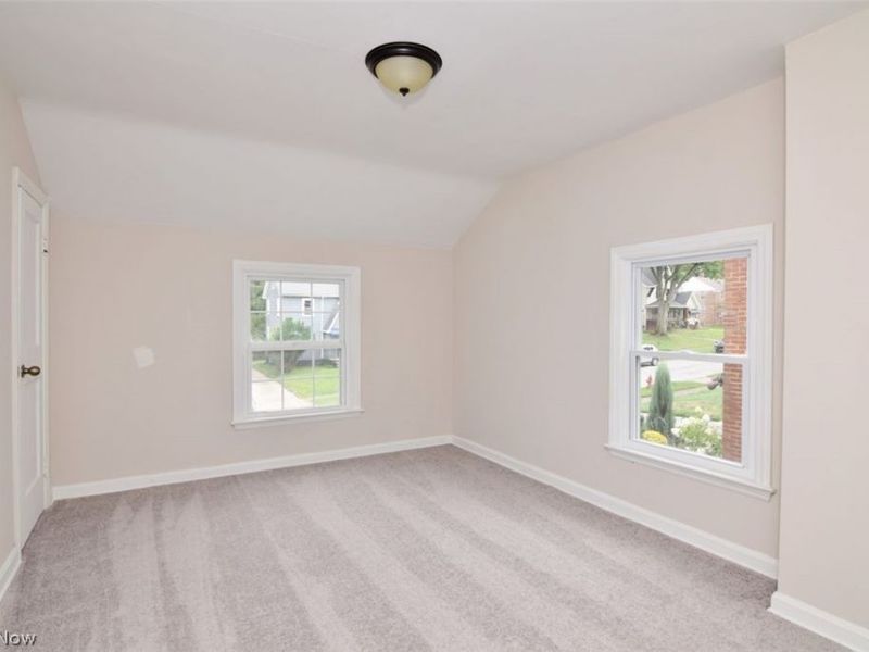 5202 Homewood Avenue, Maple Heights, OH 44137 Photo 14