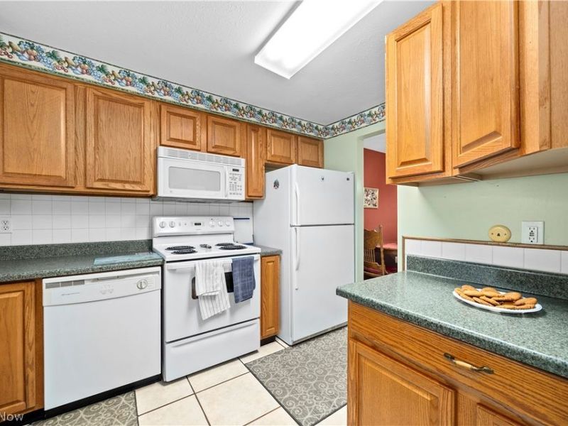 8959 W Ridge Road, Unit B, Elyria, OH 44035 Photo 14