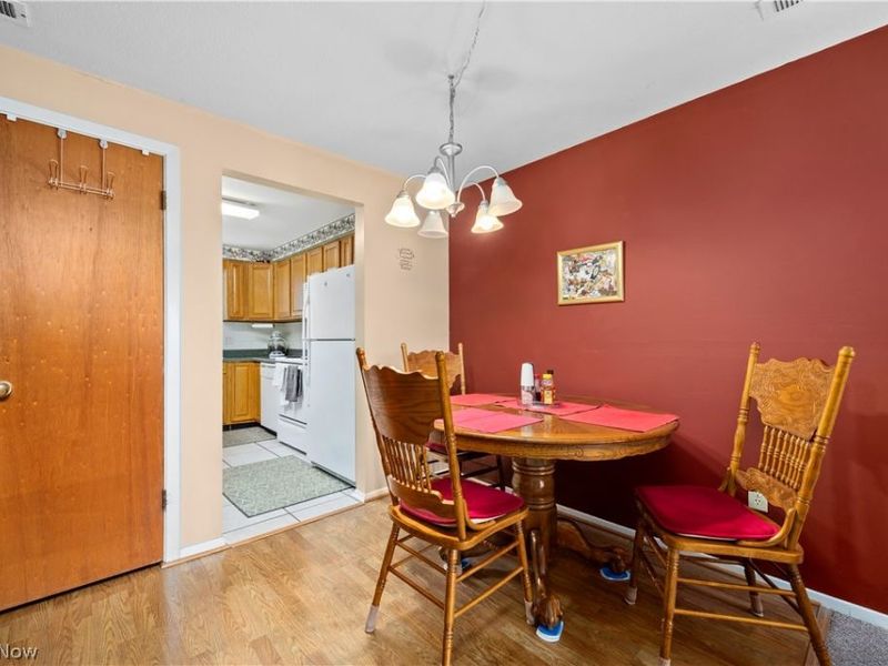 8959 W Ridge Road, Unit B, Elyria, OH 44035 Photo 5