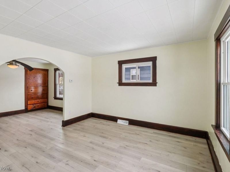 863 Pasadena Avenue, Youngstown, OH 44502 Photo 7