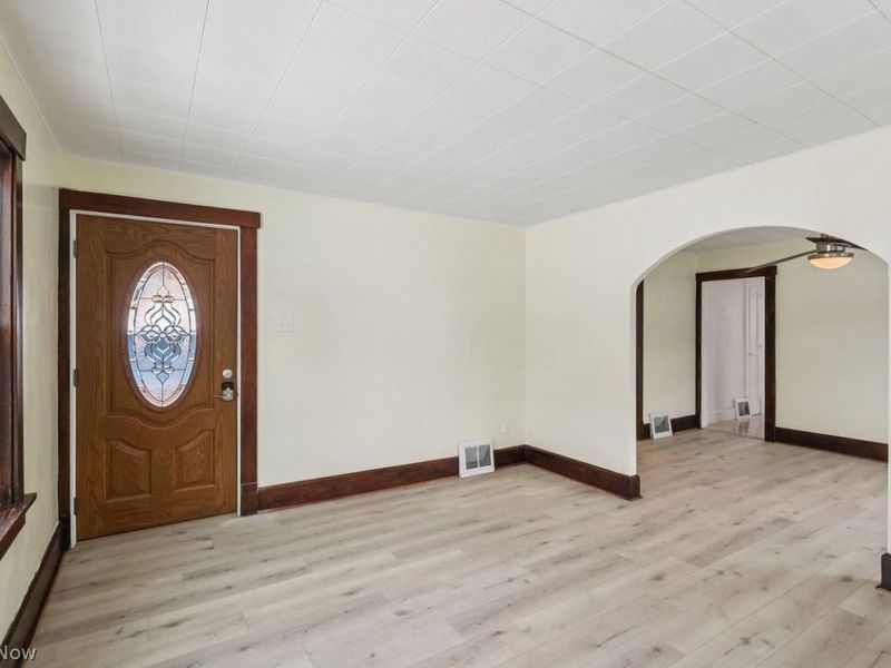 863 Pasadena Avenue, Youngstown, OH 44502 Photo 8