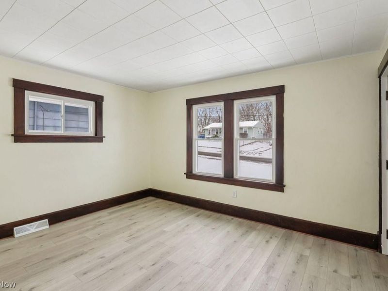 863 Pasadena Avenue, Youngstown, OH 44502 Photo 9