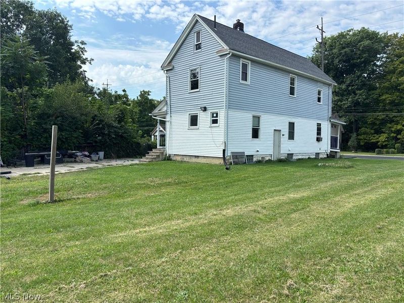 1826 West Avenue, Elyria, OH 44035 Photo 3