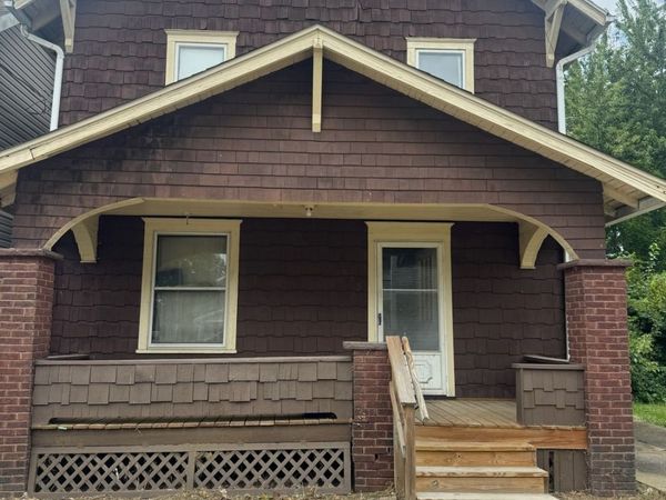 815 McGregor Avenue NW, Canton, OH 44703