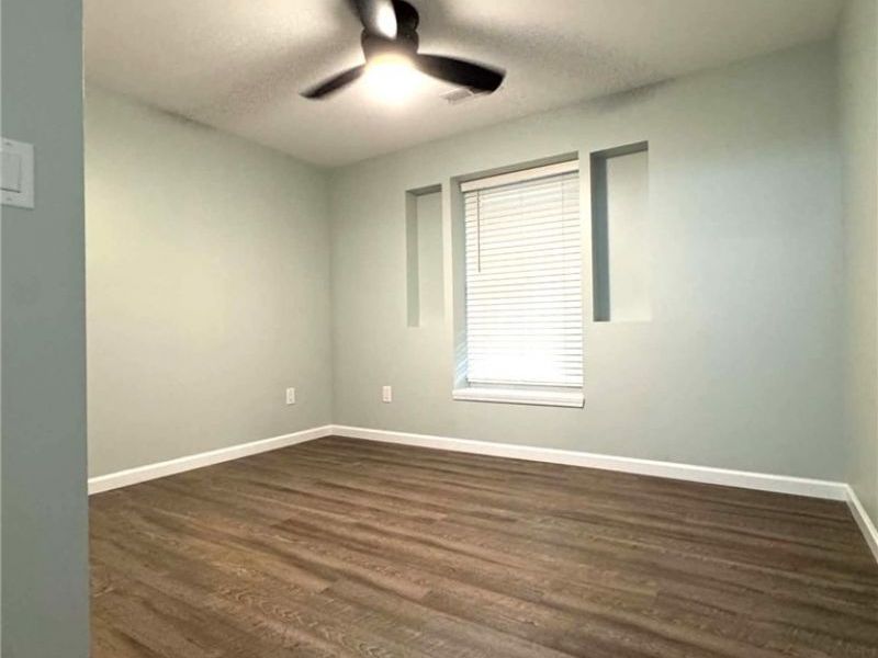 17626 Lakewood Avenue, Lake Milton, OH 44429 Photo 9