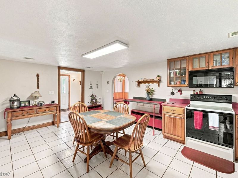 12793 Old State Road, Huntsburg, OH 44046 Photo 10