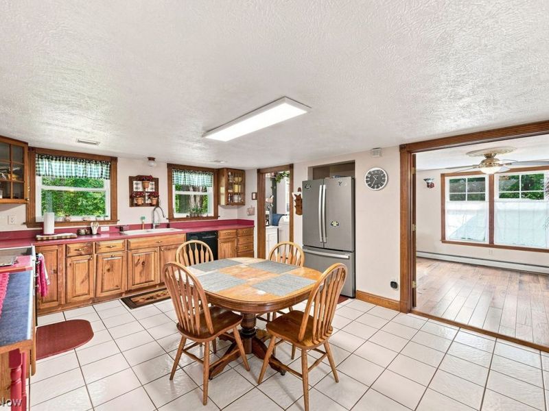12793 Old State Road, Huntsburg, OH 44046 Photo 8