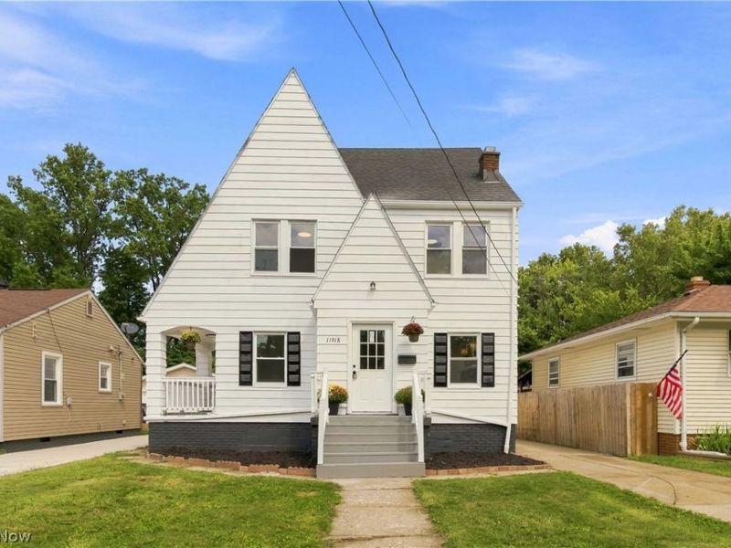11918 Lena Avenue, Cleveland, OH 44135 Photo 2