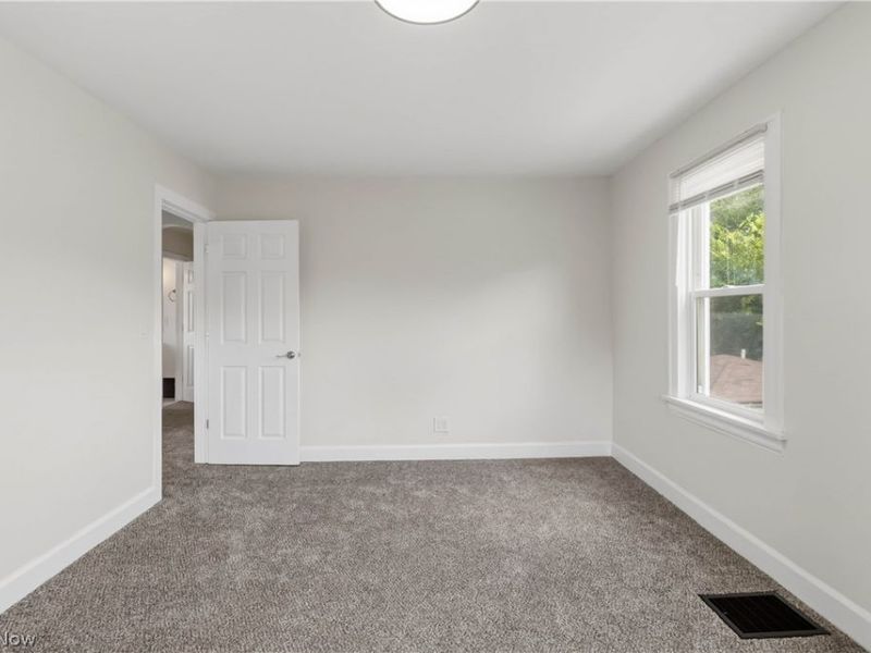 11918 Lena Avenue, Cleveland, OH 44135 Photo 30