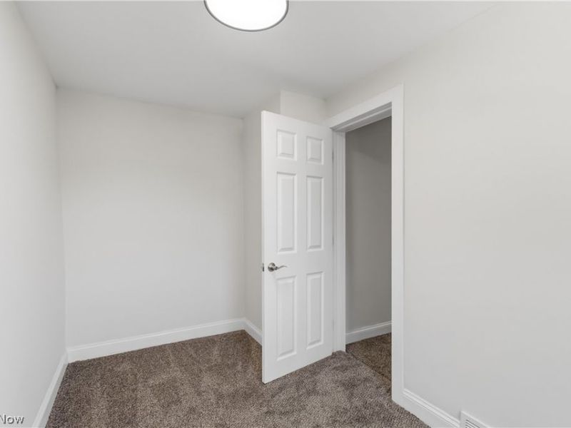 11918 Lena Avenue, Cleveland, OH 44135 Photo 36
