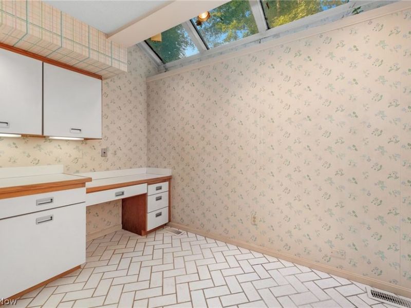 18 Hidden Valley, Rocky River, OH 44116 Photo 15