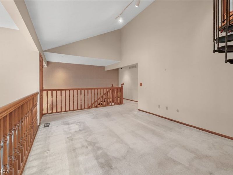 18 Hidden Valley, Rocky River, OH 44116 Photo 23