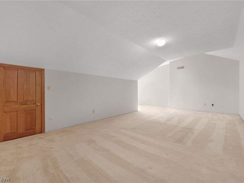 18 Hidden Valley, Rocky River, OH 44116 Photo 35