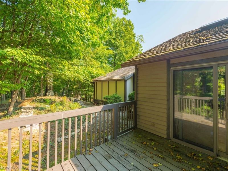 18 Hidden Valley, Rocky River, OH 44116 Photo 41
