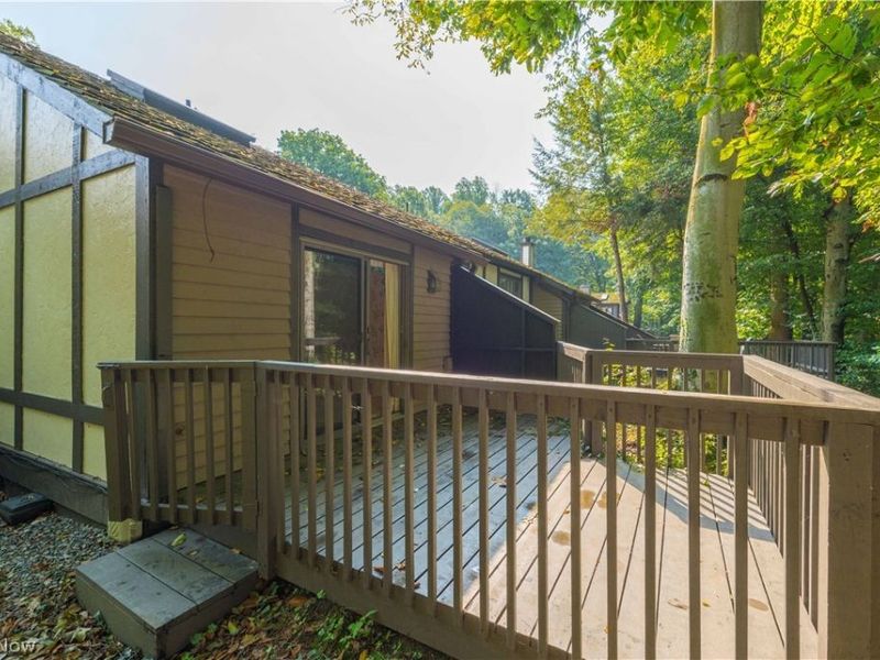 18 Hidden Valley, Rocky River, OH 44116 Photo 43