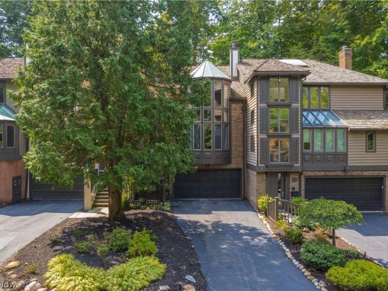 18 Hidden Valley, Rocky River, OH 44116 Photo 45